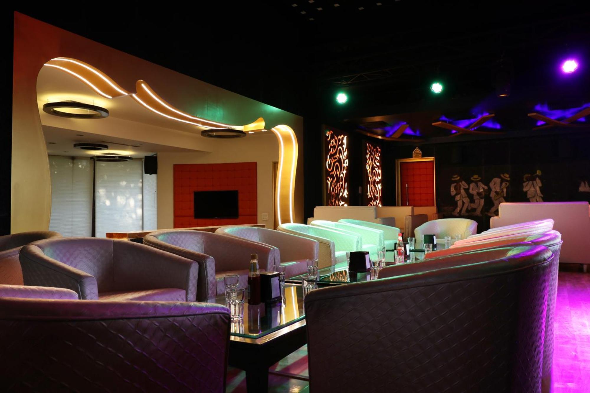 Hunky Dory Resort And Spa Dhar Khurd Exteriör bild